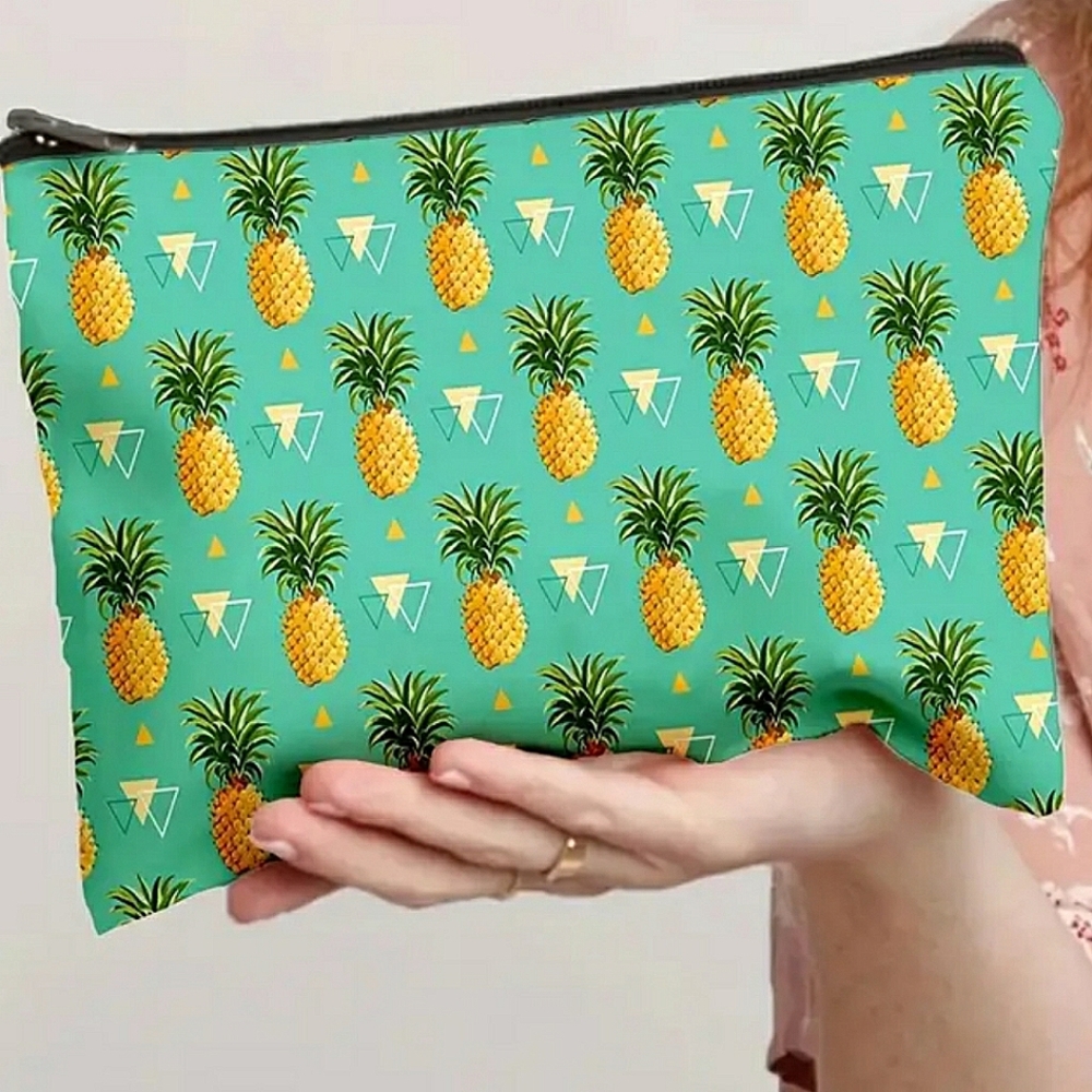 Pineapple motif cosmetic pouch, NWT